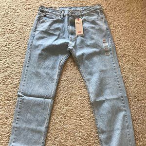 Levi 505 Stretch Regular fit Size 36 x 34. NWT!